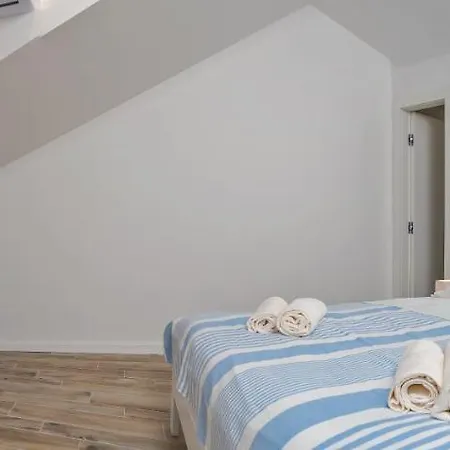 Spacious With Pool And Jacuzzi Trogir
